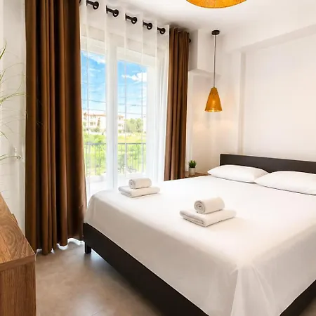 Ambra Luxury 9
